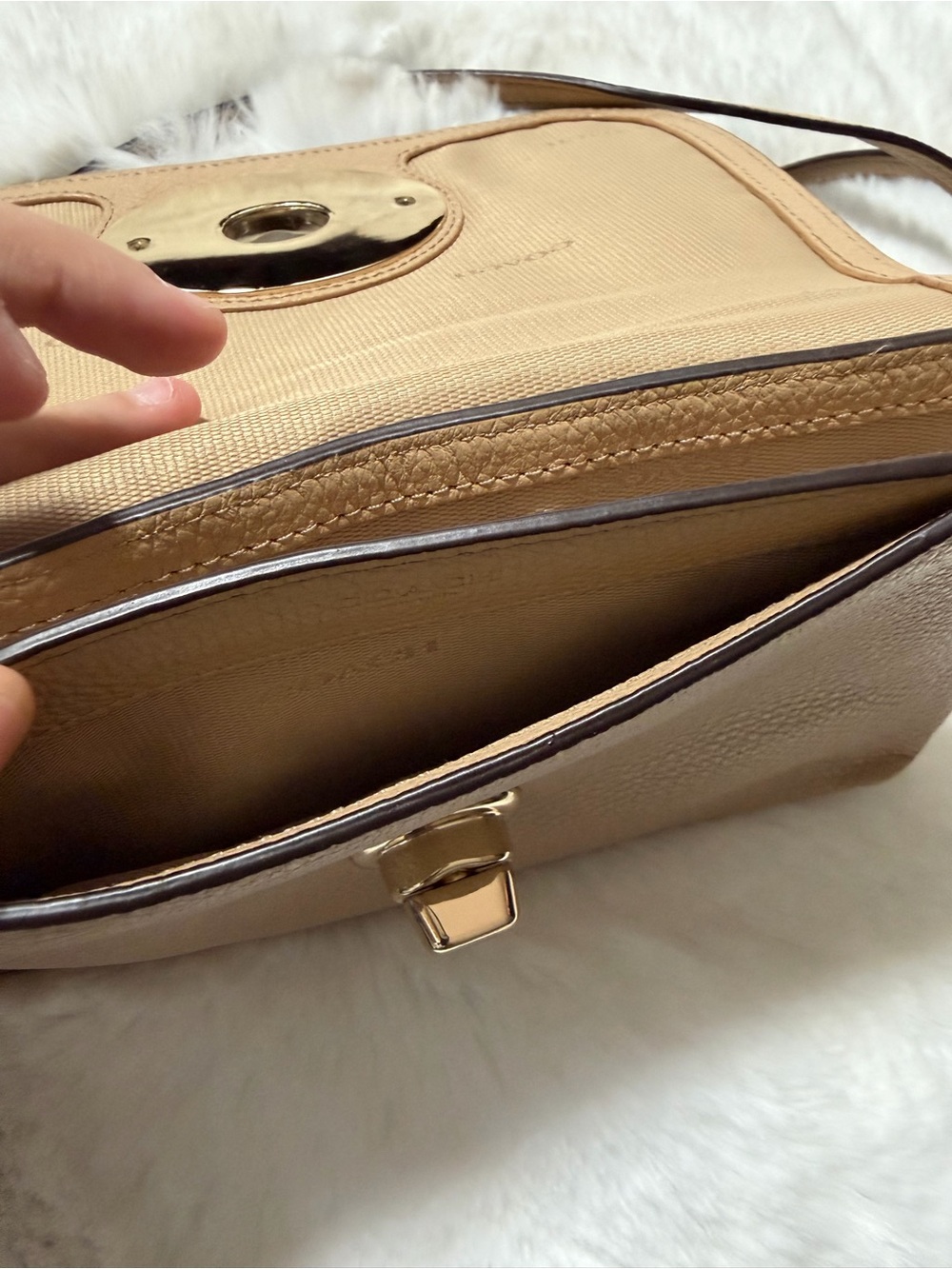 Coach Beige/Tan Leather Turnlock Crossbody